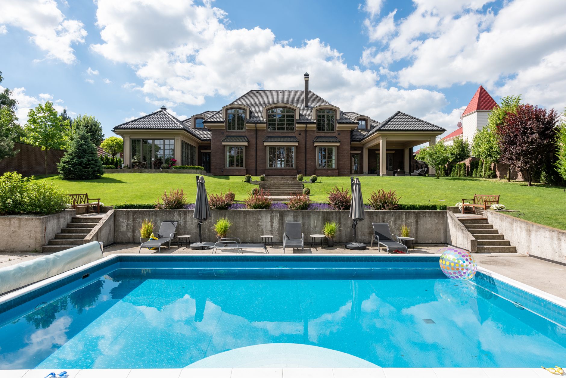 Stately custom home with manicured grounds in Westlake
